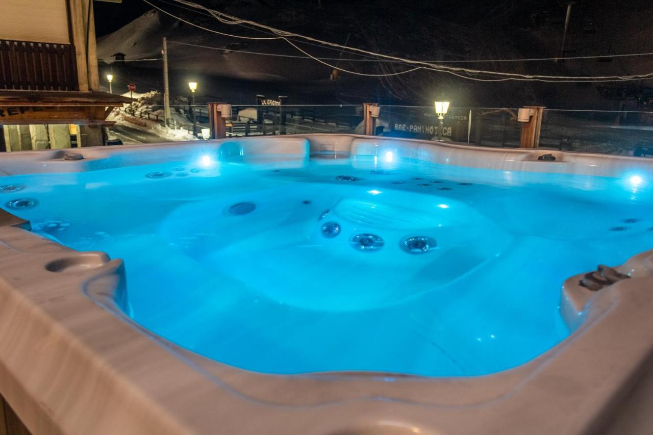 Hotel Lyskamm Breuil-Cervinia Eksteriør billede