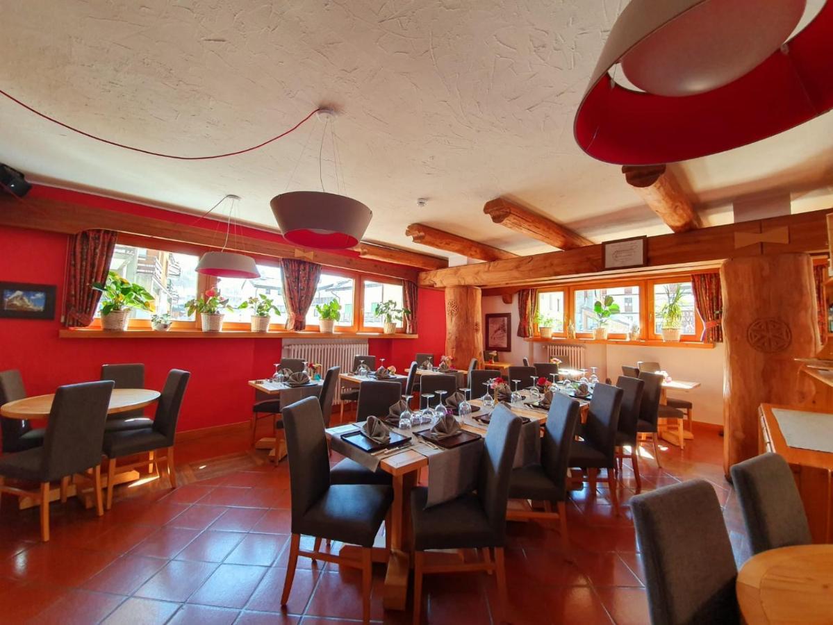 Hotel Lyskamm Breuil-Cervinia Eksteriør billede